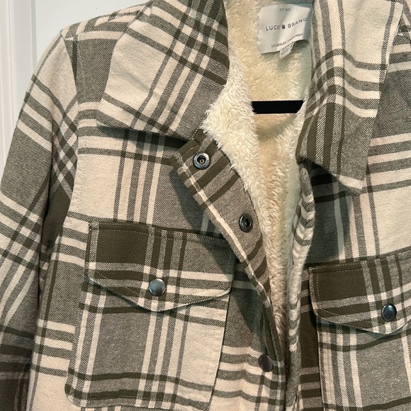 Lucky Brand Shacket - Picture 2 of 5